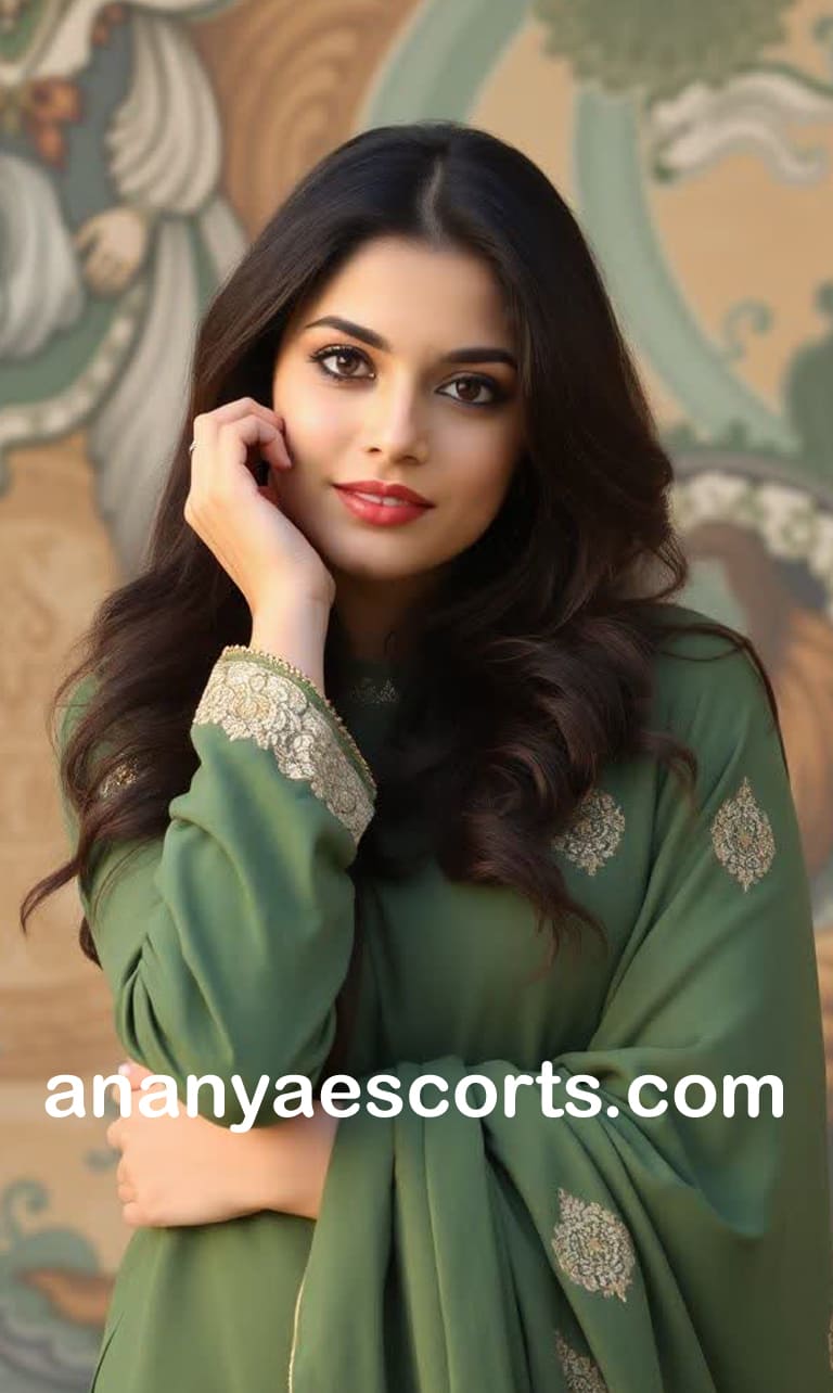 Call Girls in Manmad
